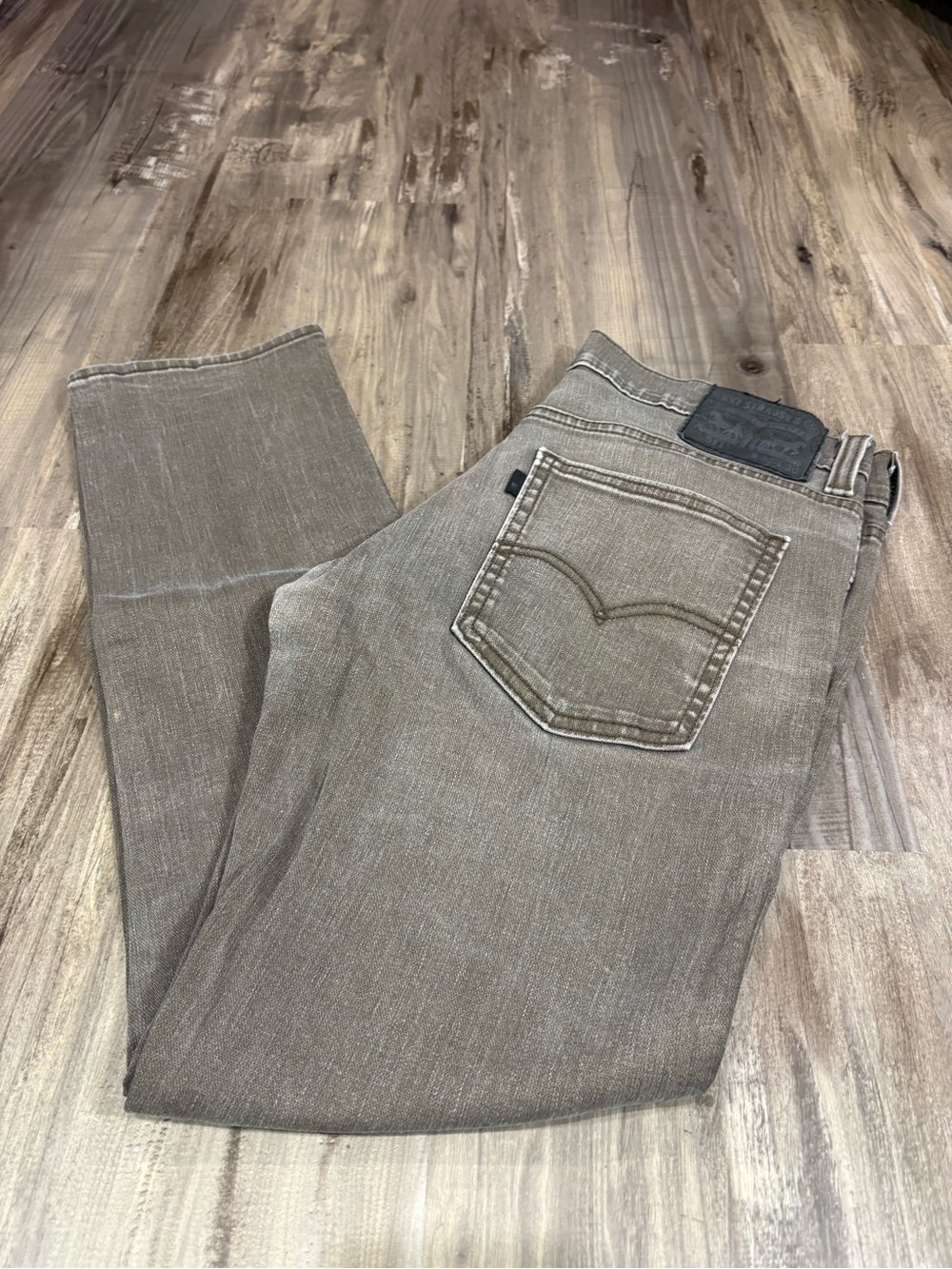 Levi’s 511 32x30 Olive Green Men’s Jeans